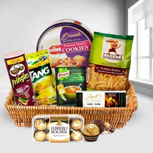 Deliver Snacks Gift Basket