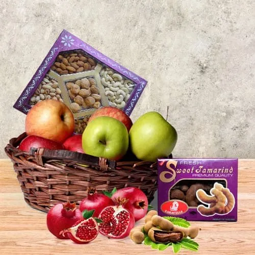 Fresh Fruit n Dried Nut Gift Basket for Mothers Day