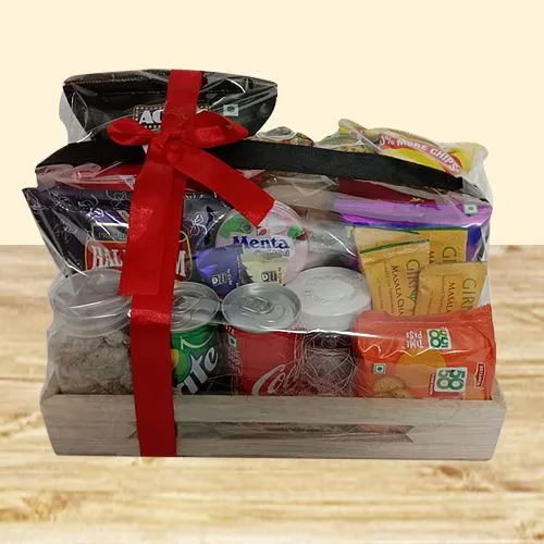 Finest Gourmet Decadence Gift Basket