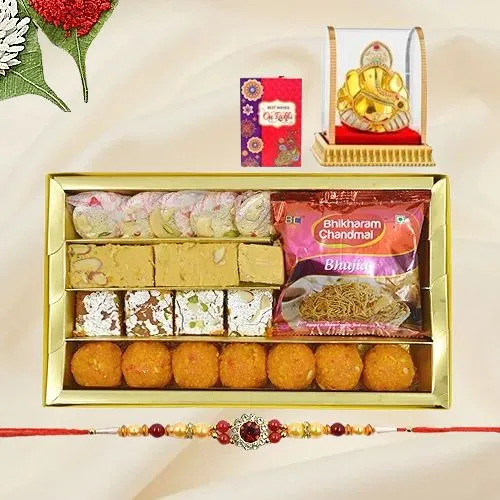 Fancy Rakhi N Luscious Sweets