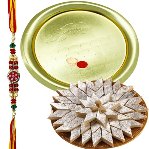 Auspicious Gift of Glorious German Silver Golden Plated Thali along with Crunchy Kaju Katli of 100 Gms from <font color=#FF0000>Haldiram</font>s Auspicious Gift of Glorious German Silver Golden Plated Thali along with Crunchy Kaju Katli of 100 Gms from <font color=#FF0000>Haldiram</font>s