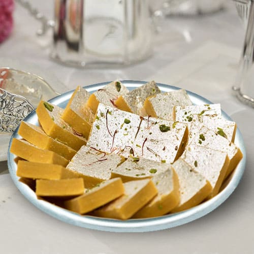 Luscious Kaju Kesar Katli pack from Haldiram Luscious Kaju Kesar Katli pack from Haldiram