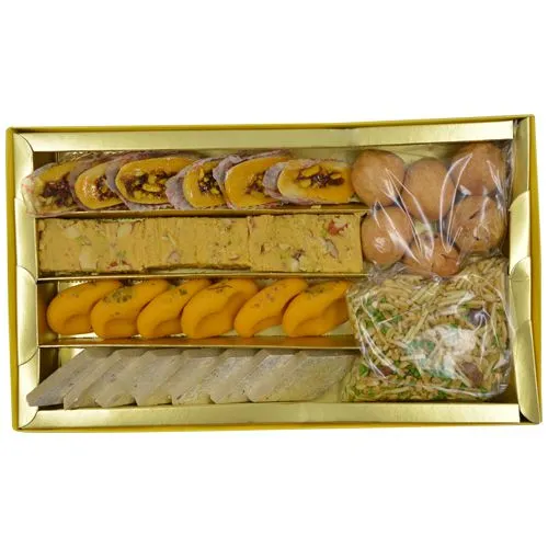 Delectable Sweet Treats Gift Box Delectable Sweet Treats Gift Box