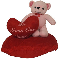 Dainty 'Eric on Heart' Intimating Teddy Dainty 'Eric on Heart' Intimating Teddy