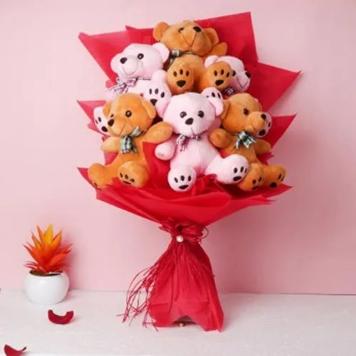 Exciting Bouquet of Teddies