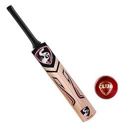 SG Cobra Gold Kashmir Willow Cricket Bat (6, 950 - 1250 g) and SG Club Cricket Ball for Cricket Freaks SG Cobra Gold Kashmir Willow Cricket Bat (6, 950 - 1250 g) and SG Club Cricket Ball for Cricket Freaks