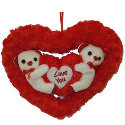 Smashing Couple Teddy in Heart with Warm Indulgence Smashing Couple Teddy in Heart with Warm Indulgence
