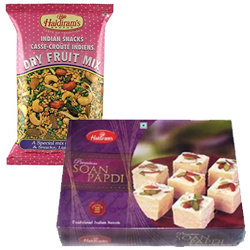 Mix Dry Fruit and Soan Papdi Mix Dry Fruit and Soan Papdi