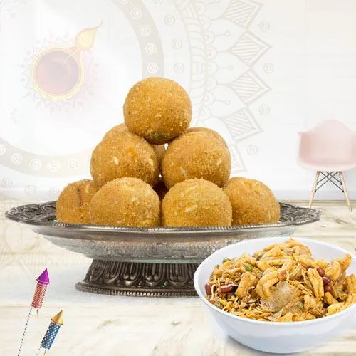 Yummy Combo of Besan Ladoo and Mix Namkeen Yummy Combo of Besan Ladoo and Mix Namkeen