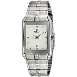 Impressive Water Resistant Analog Watch from the House of Titan Impressive Water Resistant Analog Watch from the House of Titan
