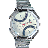 Stunning Present of Designer Men Wrist Watch in Silver tone Stunning Present of Designer Men Wrist Watch in Silver tone