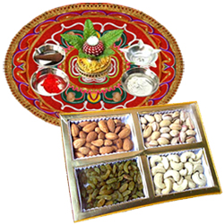 Diwali Thali with Dry Fruits Diwali Thali with Dry Fruits